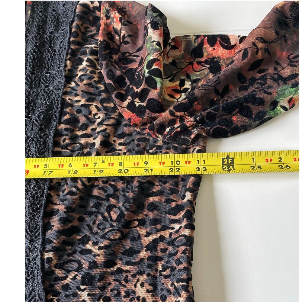 Calessa Tunic Top Sz XL Velvet Burnout Lace Floral Animal Prints Artsy Lagenlook - Picture 11 of 12
